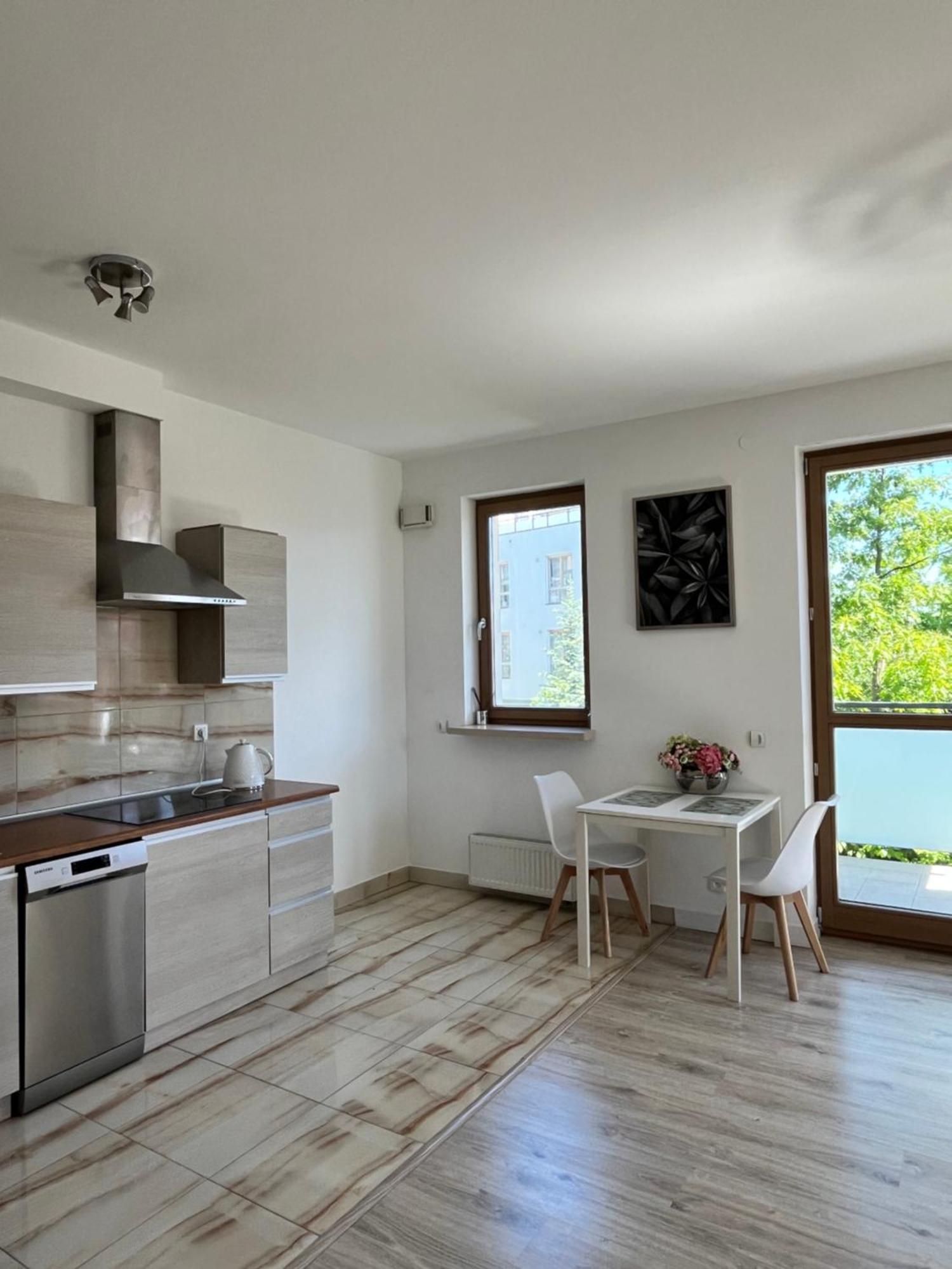 Apartment Wilanow Branickiego Varşovia Exterior foto